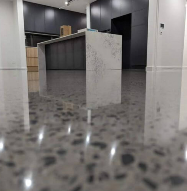 Lantai Beton Polished dengan Sentuhan Kilau